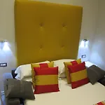Collina Inn Pensión